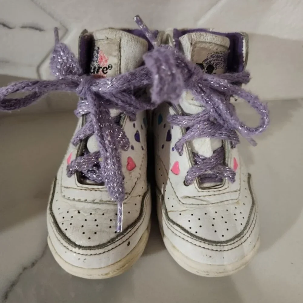Baby Girls White Purple Heart‎ High Top Sneakers Sparkle Laces Size Toddler